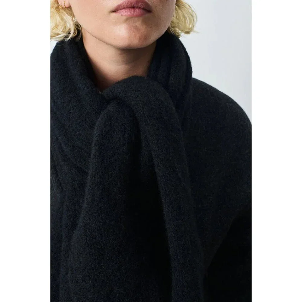 American Vintage East Scarf in Noir One Size New Unisex Wrap